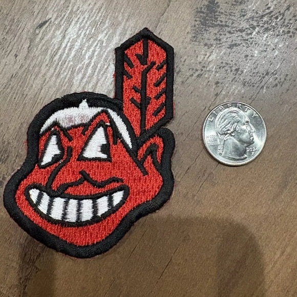Vintage MLB CLEVELAND INDIANS BASEBALL  CHIEF WAHOO TEAM Embroidered LOGO PATCH - Picture 6 of 6